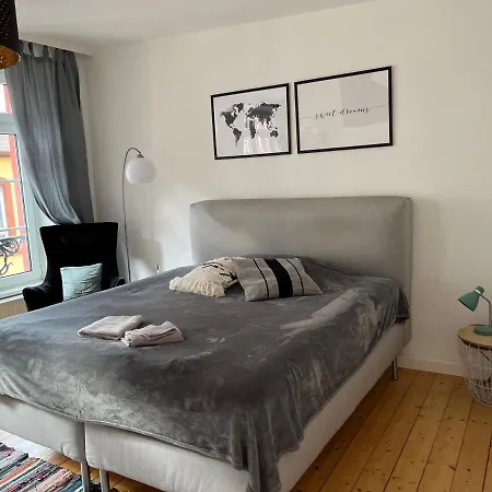 Stilvolle Altstadtwohnung Mit 2 Schlafzimmern 公寓 *